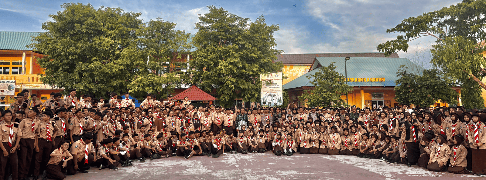 Pembukaan Perkemahan Penerimaan Tamu Ambalan SMAN 1 Tanjungpinang Tahun Ajaran 2025/2026
